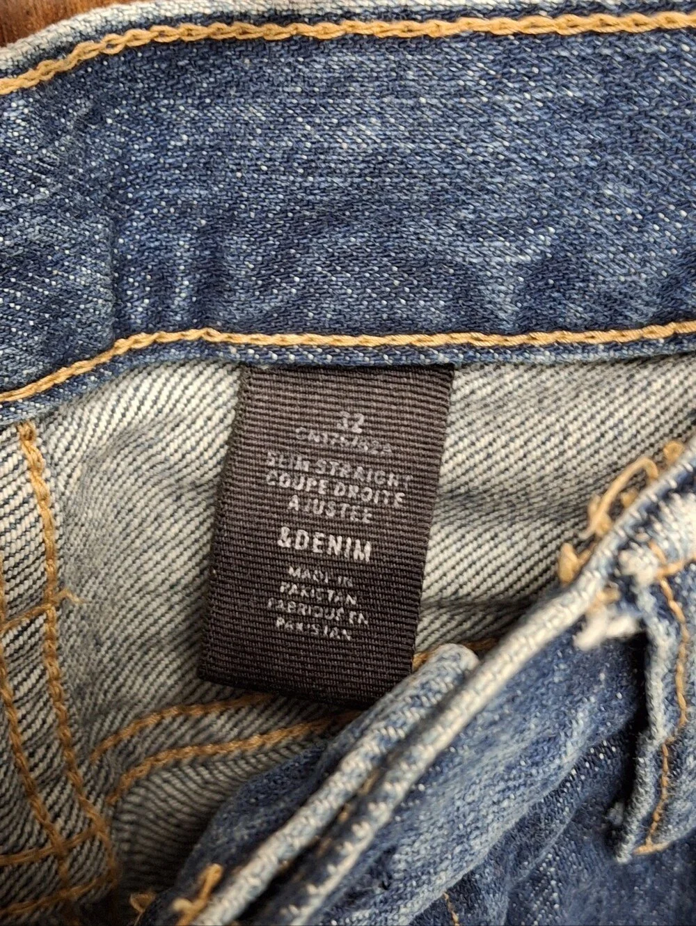 H&M Slim Straight Buttonfly Denim Jeans SZ 32